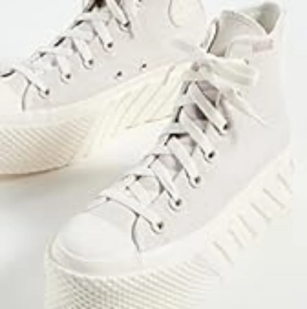 Converse White/Cream Platform Lace-Up High-Top Boots - Picture 4 of 11